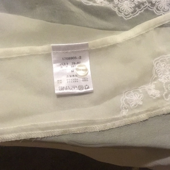 Tops - Picture 3 of 3